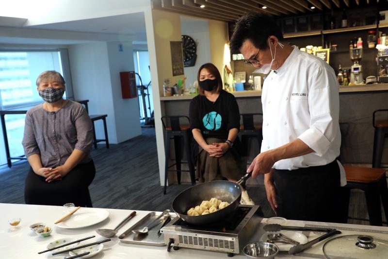 Come 'n Cook Chef Michael Lau