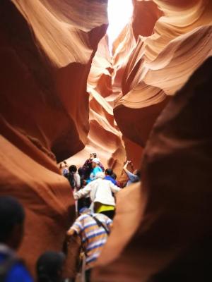 20170803_lifestyle_antelopecanyon2_Small.jpg
