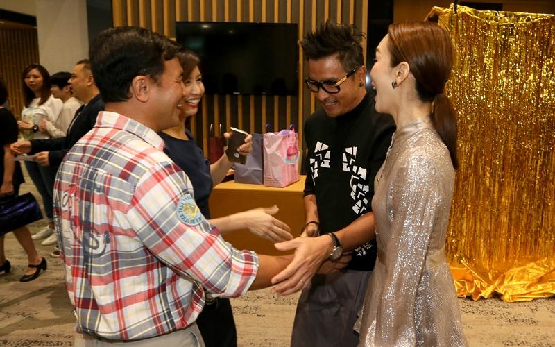 20171214_showbiz_wawa_Large.jpg