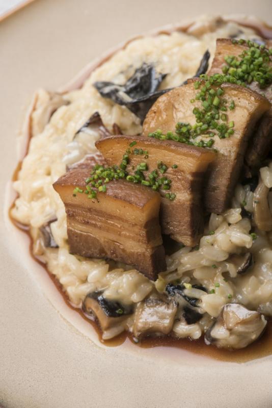 中式焖熏肉烩饭