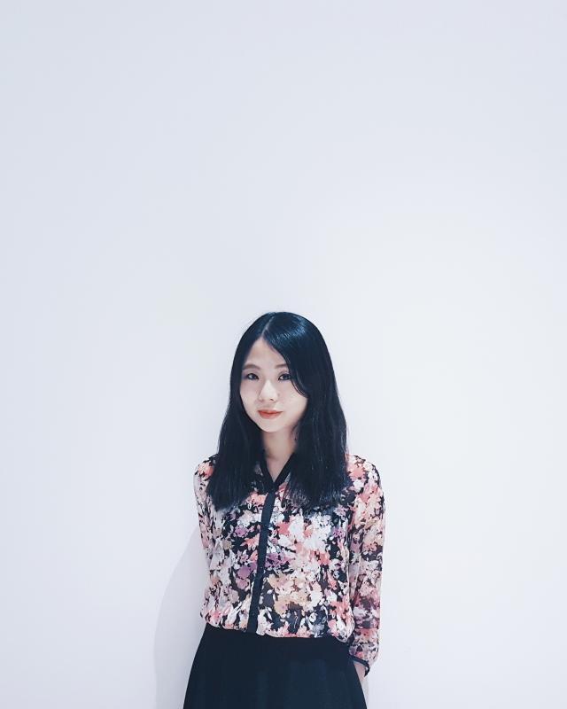 陆佩银在华语剧和英语剧之间悠游自如。（受访者提供）