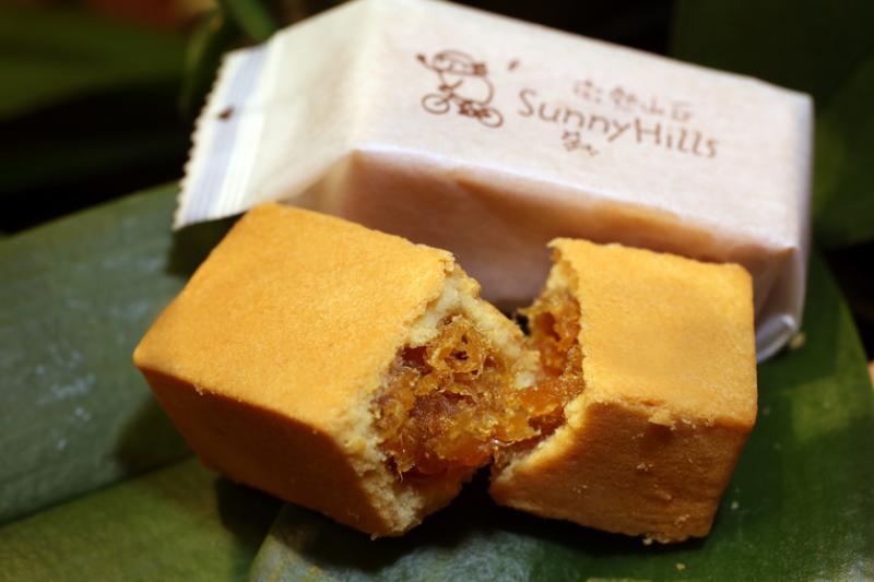 “微热山丘”的凤梨酥只用台湾土凤梨烘制。(梁麒麟摄)