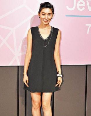 20180208_enews_anthonynee2_Small.jpg