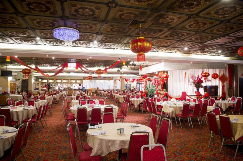 由冼良和许国威主理的红星酒家有44年历史。