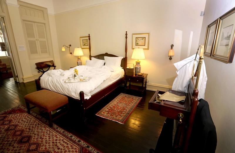 20180314_lifestyle_raffles-hotel_04_Medium.jpg