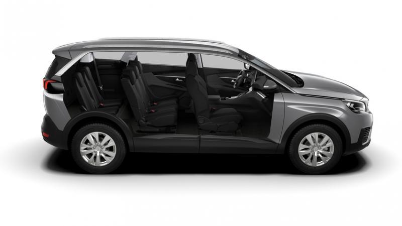 车子采用长轴距短前后悬的设计方式，长轴距设计让车子显得修长，也让第二排座椅有更宽敞的空间。