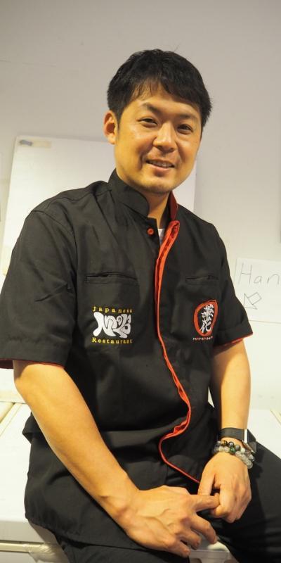 本地鳗满餐馆创办人山下哲平。