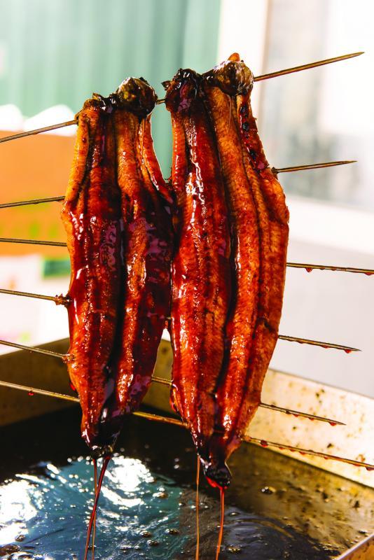 好吃的鳗鱼，酱汁是关键。