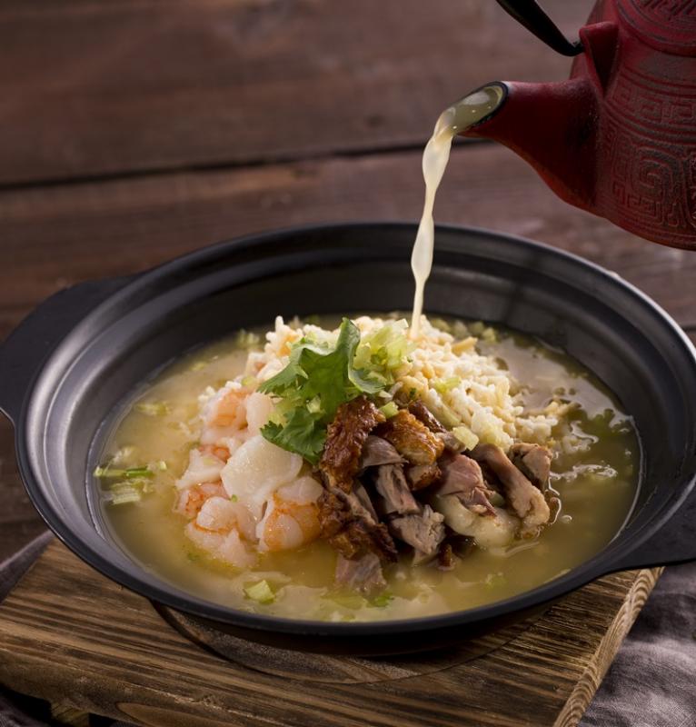 seafood_rice_in_aromatic_duck_soup_Large.jpg