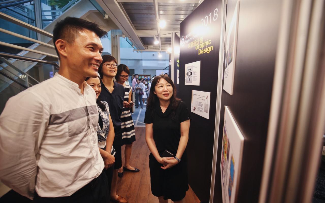 20180531_news_bookfair1_Large.jpg