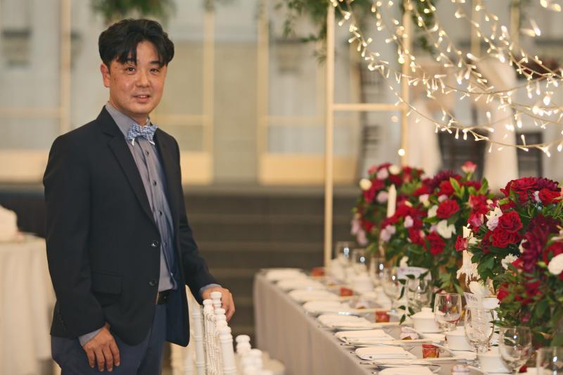 婚礼策划公司Watabe Singapore总裁兼亚洲与大洋区主管远山光一郎。(梁伟康摄影)