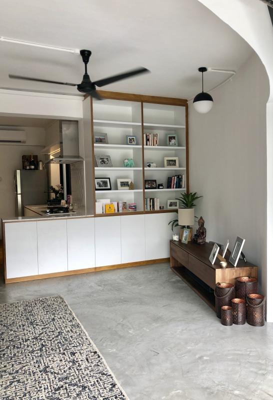 工业风格的石灰地板给单位带来既简约又时尚的视觉。