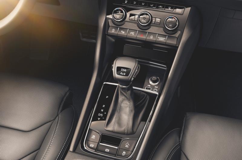 2升型号用的是DSG七速双离合器变速系统。