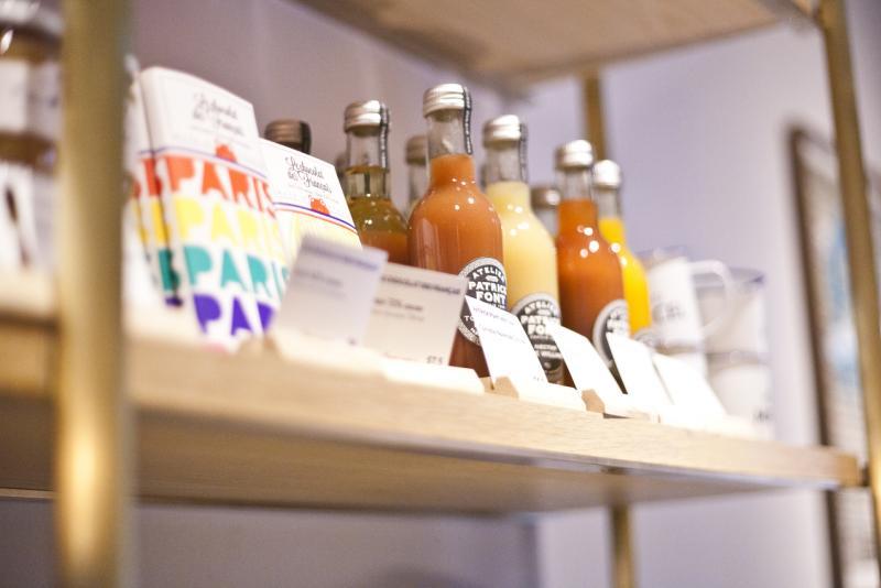 Merci Marcel售卖欧陆各地小批生产的精品。