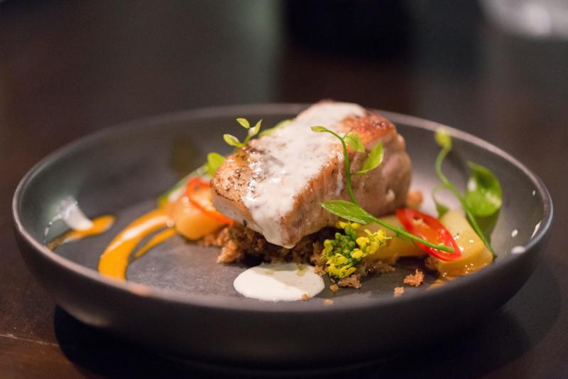 以西式烹饪手法和摆盘来呈现,但味道绝对泰式。