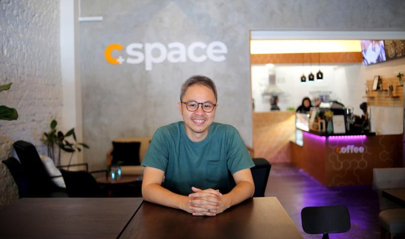 吴伟建创立社区咖啡座C+,希望成为本地各个社群的桥梁。