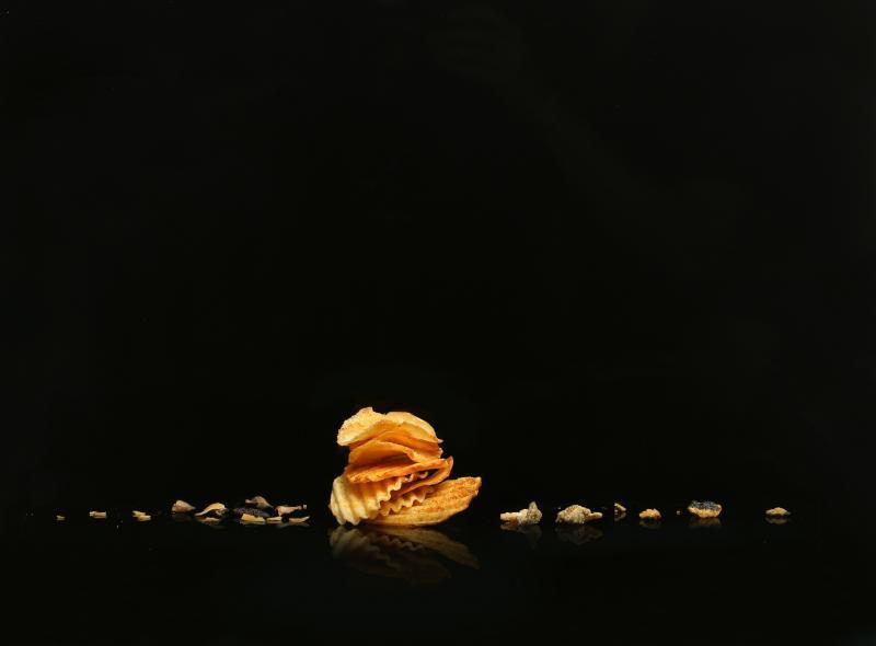 许多打着新加坡旗号的品牌纷纷进攻零食市场。