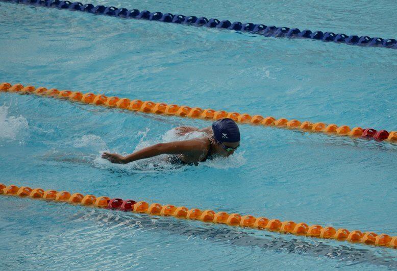 游泳是连天恩从小就接触的运动，她母亲阮双庆也曾是我国泳手。（受访者提供）