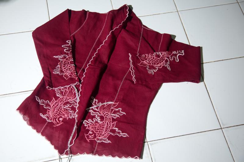 杨福来用鲤鱼设计孩童的卡峇雅。