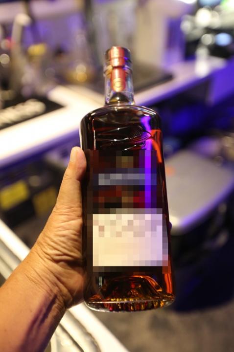 chl_5382a_Medium.jpg