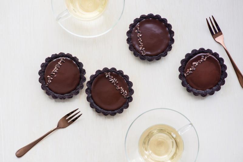 Lady M特制的纯素巧克力挞，也是无麸质食品。（Lady M提供）
