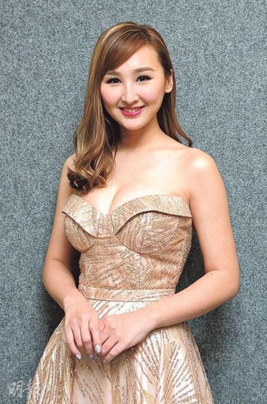高海宁说走就走,买了机票就飞美国跨年。(互联网)
