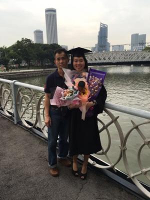洪福安与女儿合影.jpg