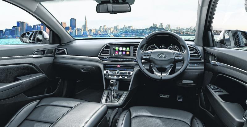 车子具有智能安全设备，让你开得安心。