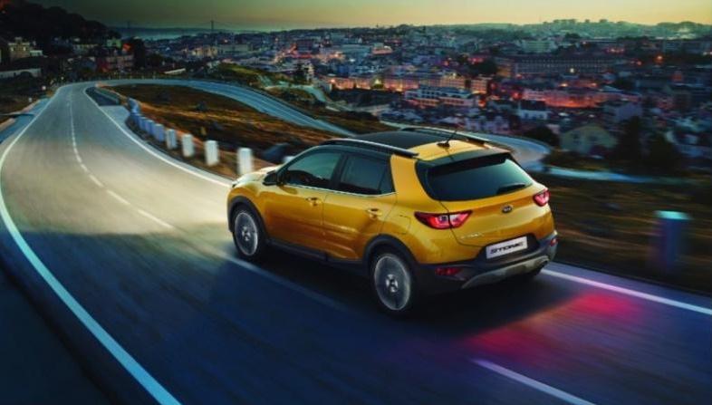 Kia Stonic动感有力,加速快。