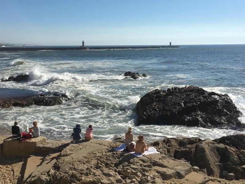 坐看大西洋的惊涛拍岸。