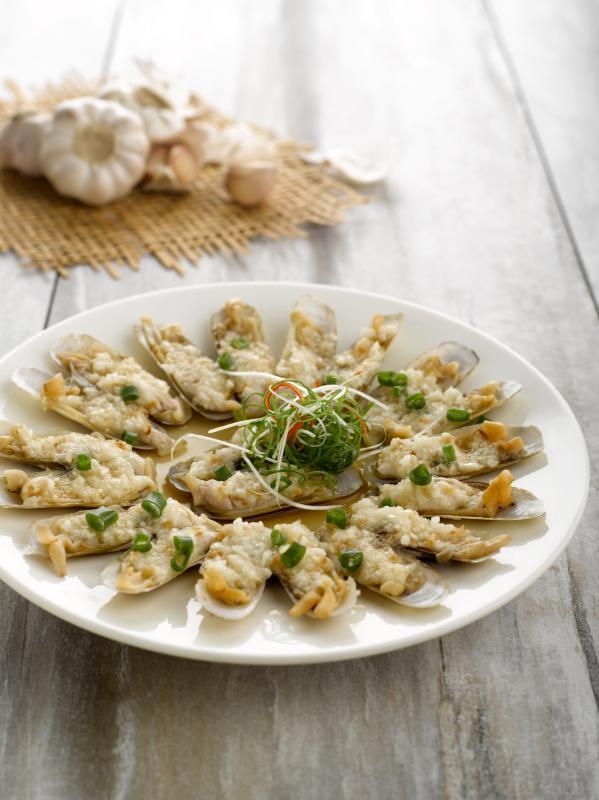 莆田餐馆的海蛏菜肴,选用产自中国福建兴化哆头的海蛏。