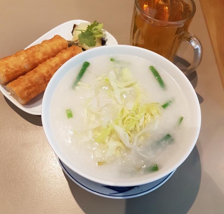 20190416-wanbao-food-search-orchard-mrt-mui-kee-congee_Medium.jpg