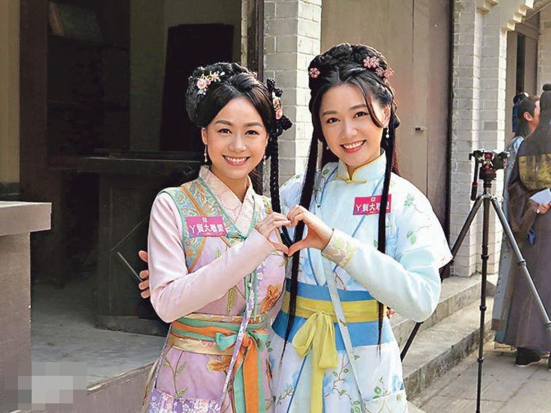 tang_luo_wen_you_feng_ming_qu_dai_huang_xin_ying_zuo_chong_pai_fa_zheng_xian_feng_iv__Medium.jpg