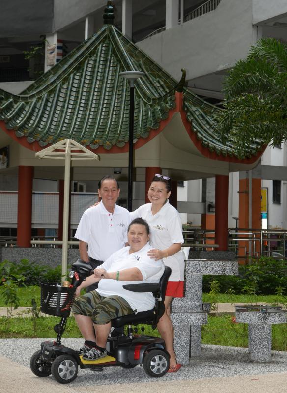 潘迎芬的父母年轻时没有时间管教孩子,他们很庆幸儿女们都很懂事,没有学坏。(潘丰源摄)