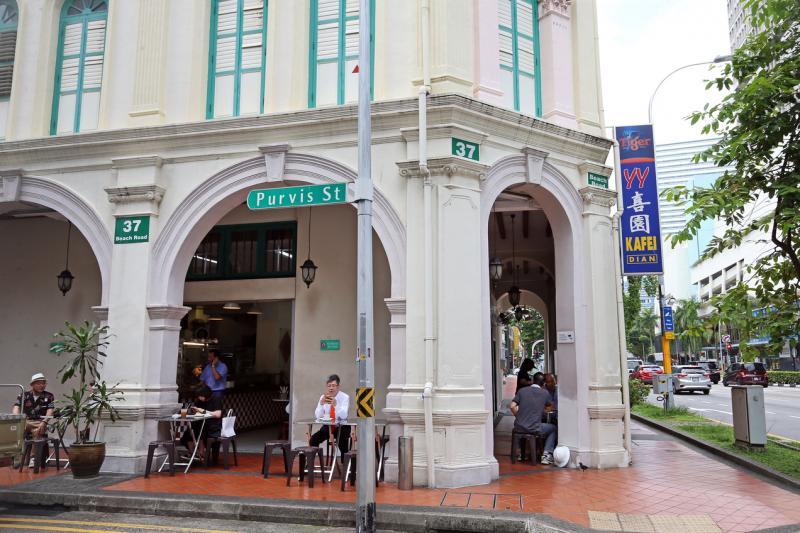 位于美芝路的喜园咖啡店。