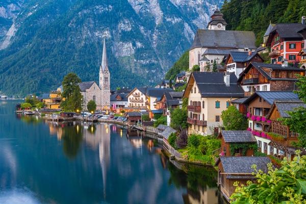 hallstatt_3_Medium.jpg