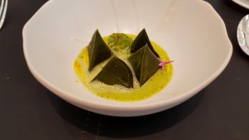 Berlingots三角形意大利面饺,绿色面皮加了抹茶。(黄亿敏摄)