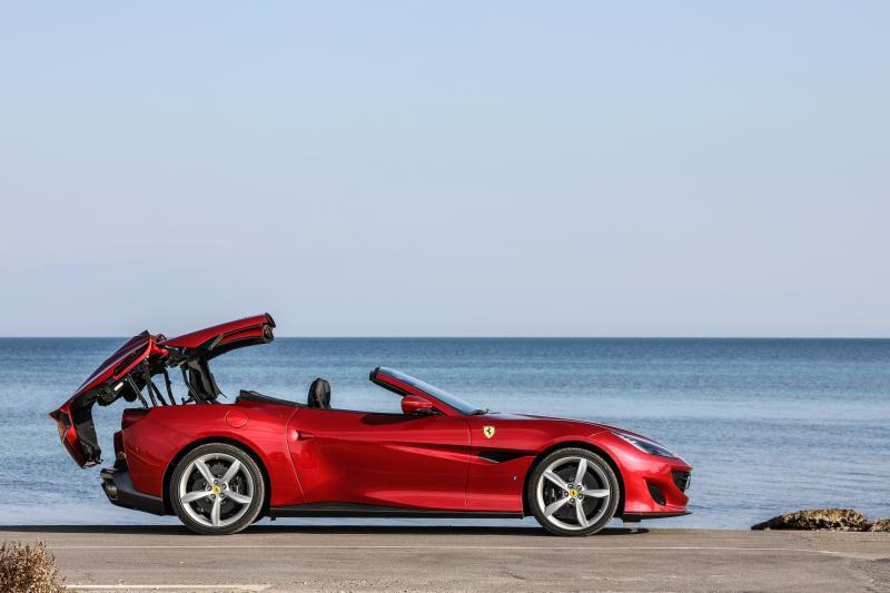 法拉利（Ferrari）Portofino是最容易操控的法拉利之一，但仍保有一定程度的赛车感觉，想要轻松地当赛车手，就是这辆了。