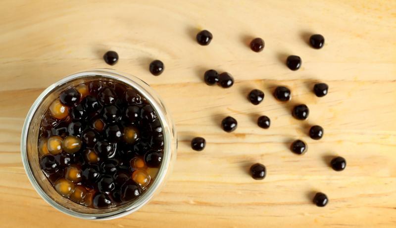 本地掀起珍珠风潮，将一颗颗珍珠“移植”成各种创意食品。