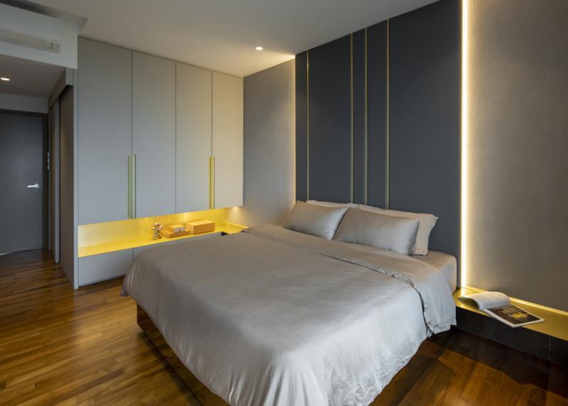 主卧金色和冷色调和。