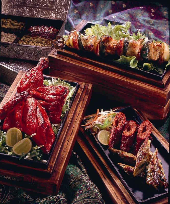 印度餐馆Shahi Maharani的泥炉烤食。（餐馆提供）