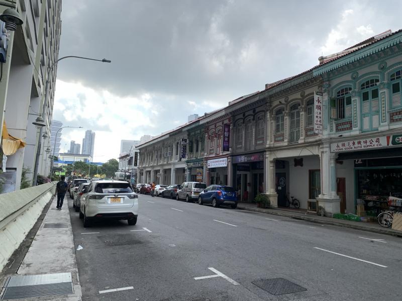 卫德路上段的店屋，洋溢生活气息。