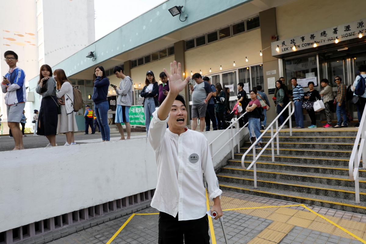 2019-11-24t022847z_85645806_rc2ehd9ix98e_rtrmadp_3_hongkong-protests-election_Large.jpg