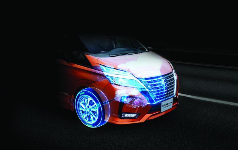 车子采用以锂电池、汽油引擎发电机及电动摩哆组成的全新e-Power动力传动系统,汽油引擎担当发电机角色。