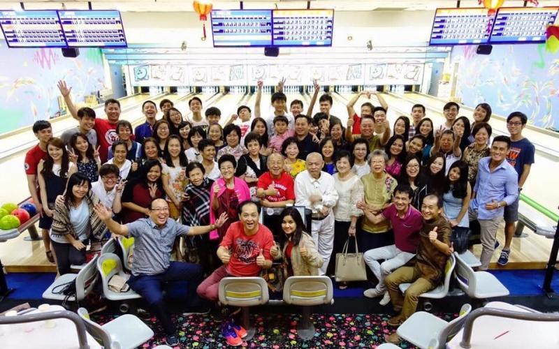 每年新年聚餐是家族培养凝聚力的重要活动。（受访者提供）