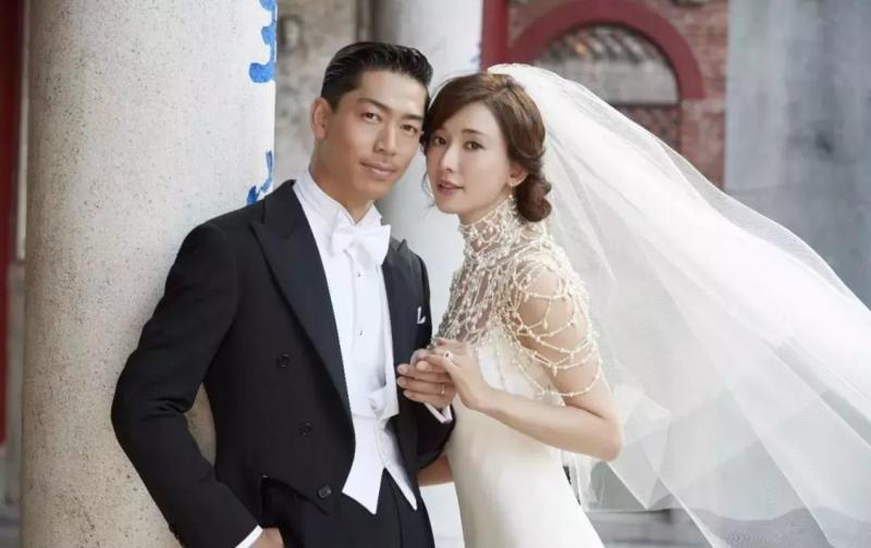 林志玲与日团Exile(放浪兄弟)成员Akira(黑泽良平)上个月在台南举行世纪婚礼。