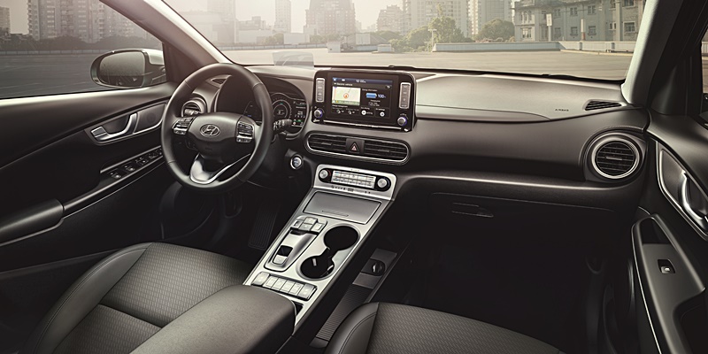 20200203_zb_ev-2019-gen-lhd-interior-main-01.jpg