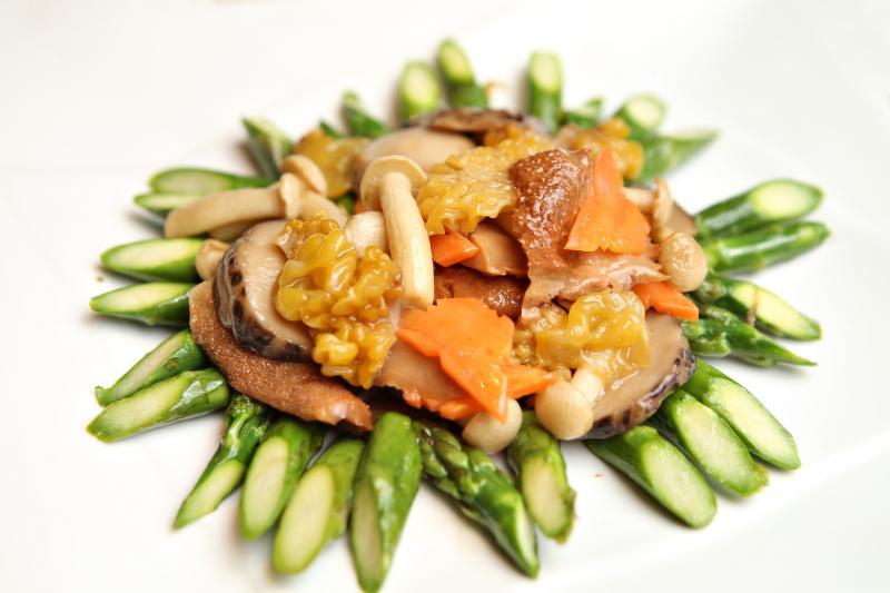 爽口的绿耳仙霞。