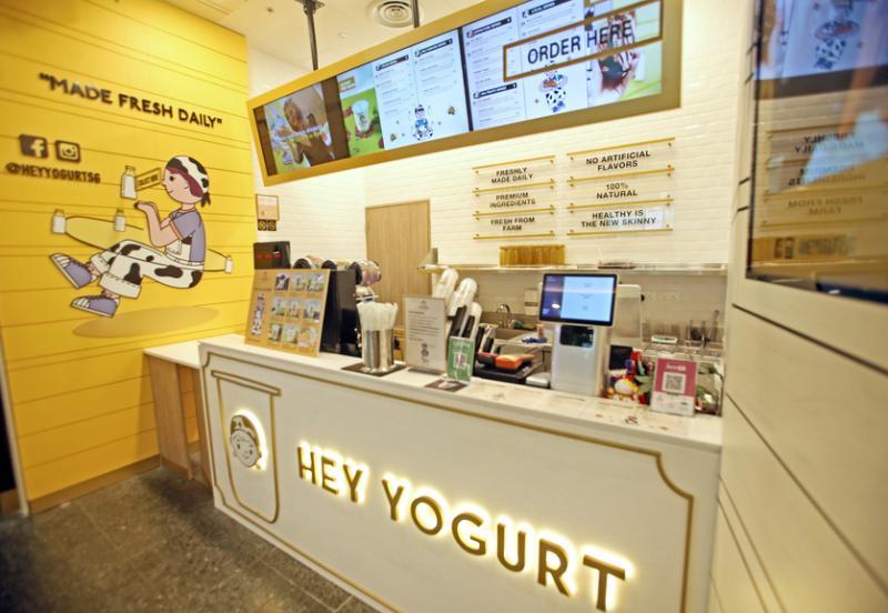 Hey Yogurt在裕廊坊开店。(严宣融摄影)
