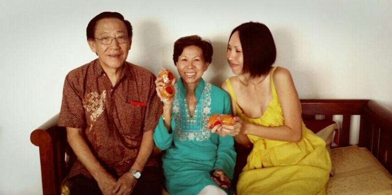 黄倩仪的父母亲已完全接受她的转变。(受访者提供)